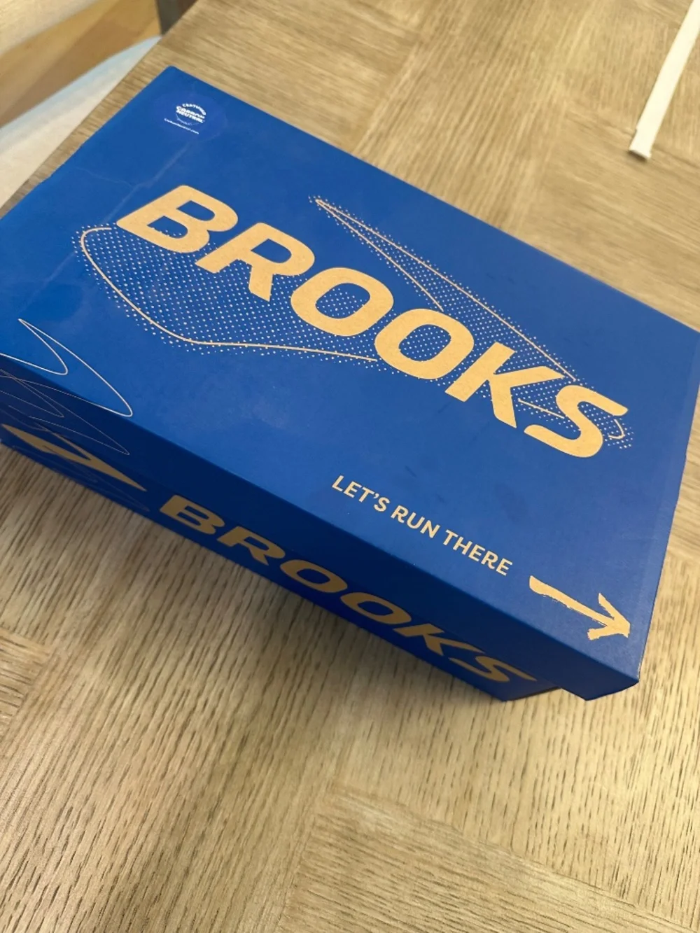 Brand New in the box Brooks Disney marathon weekend running Shoes Men size 9 - Picture 5 of 5